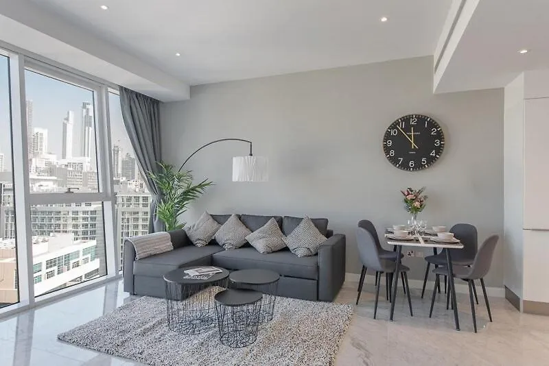 דובאי Stylish 1Br Apartment With Skyline Views In Business Bay 10 Mins To Burj Khalifa איחוד האמירויות הערביות